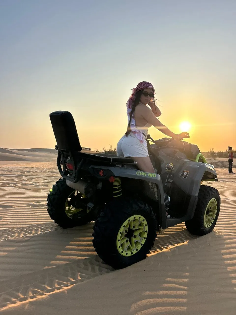 Mui Ne Sand Dunes Jeep Tour with ATV Included 3